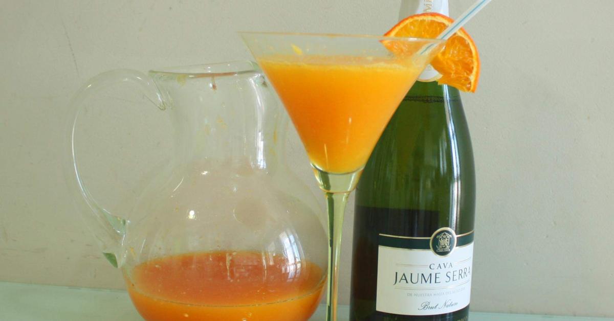 Agua De Valencia Por Vanessa Paz La Receta De Thermomix Sup Sup Se Encuentra En La Categoría Bebidas Y Refrescos En Www Recetario Es De Thermomix Sup Sup